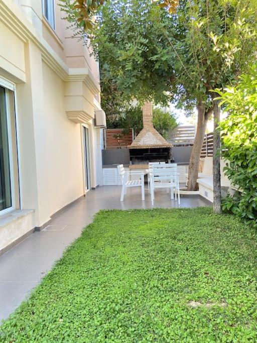 Cozy 2 Room Apartment With Garden Near Athens Air-Port Artemida  Dış mekan fotoğraf
